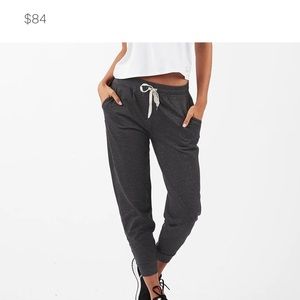 Vuori joggers - charcoal gray